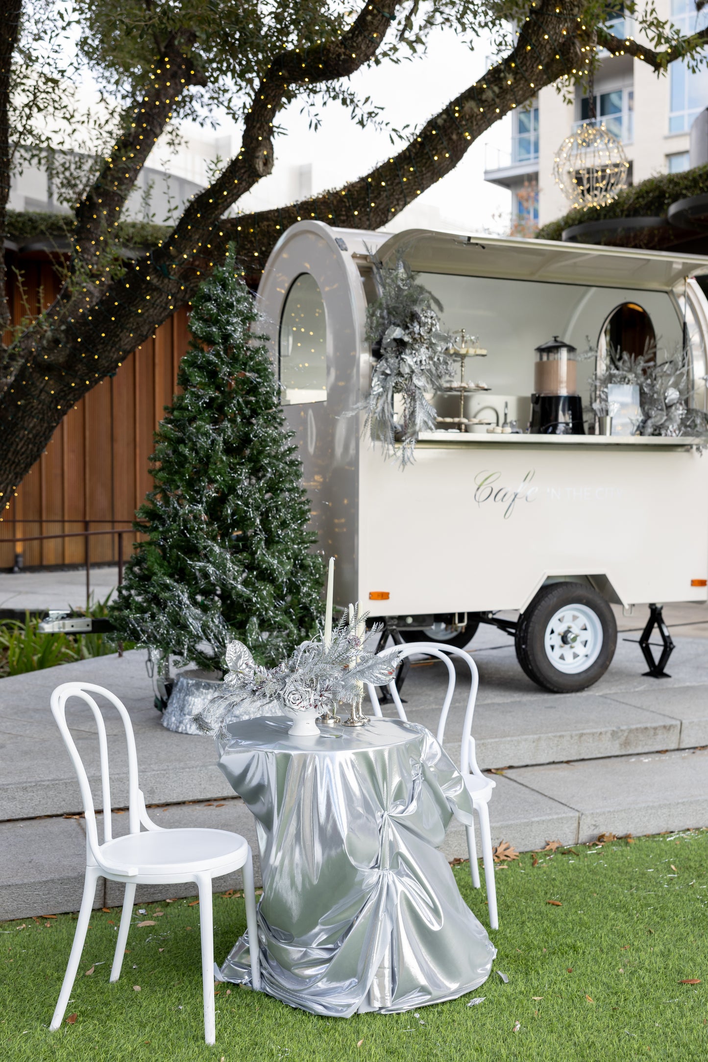 Pop up trailer