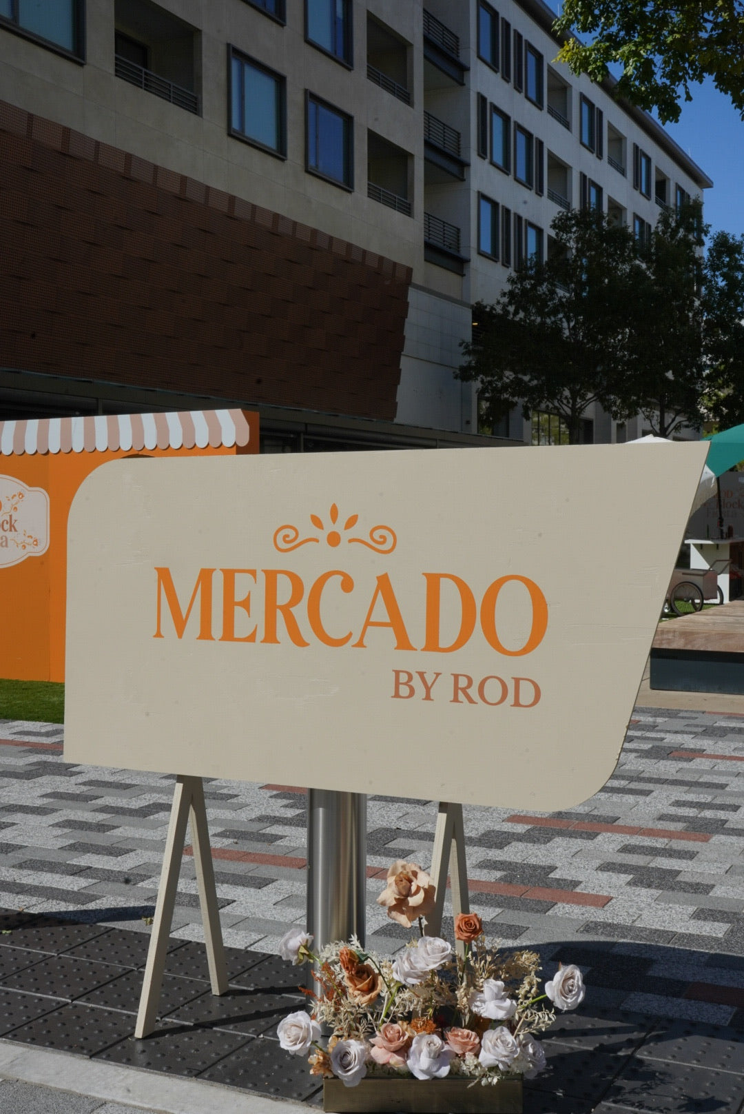 Custom sign