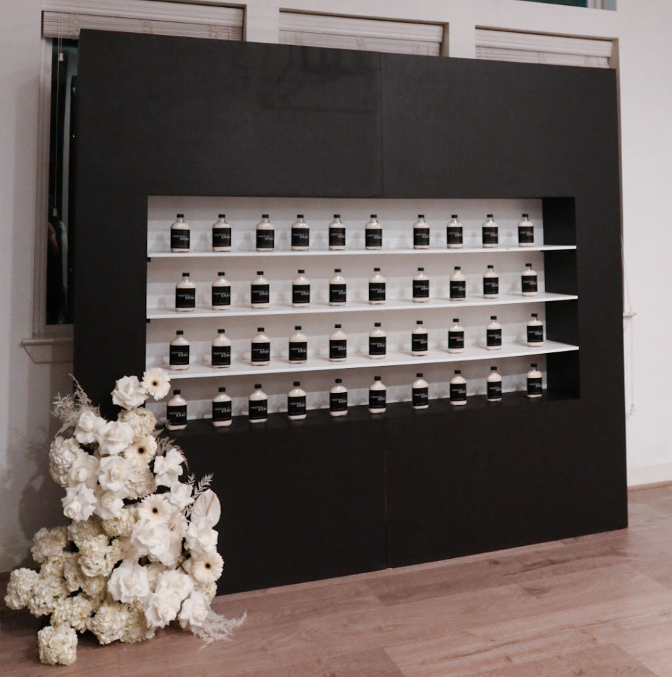 Favor wall