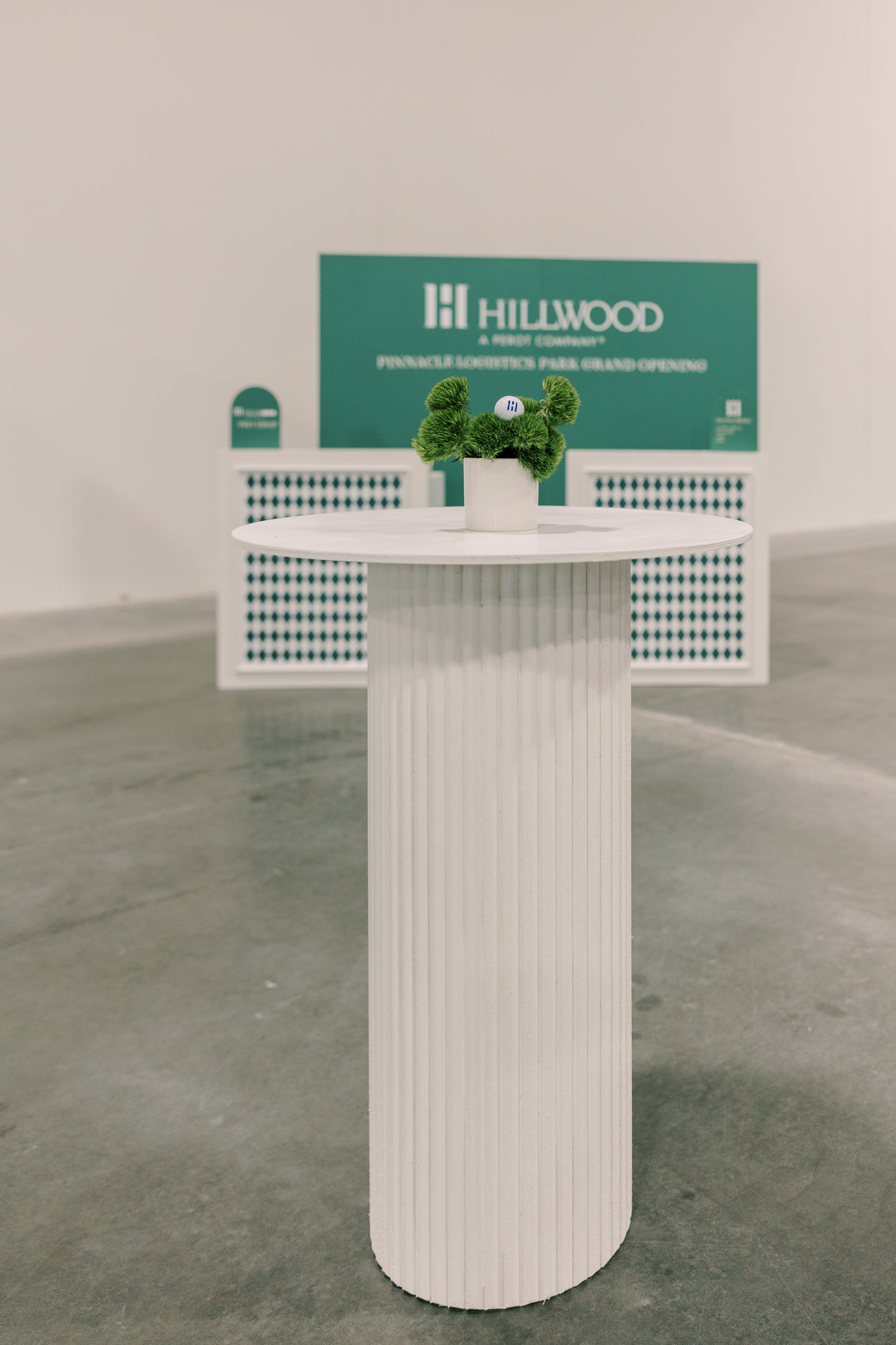 Ripple cocktail tables